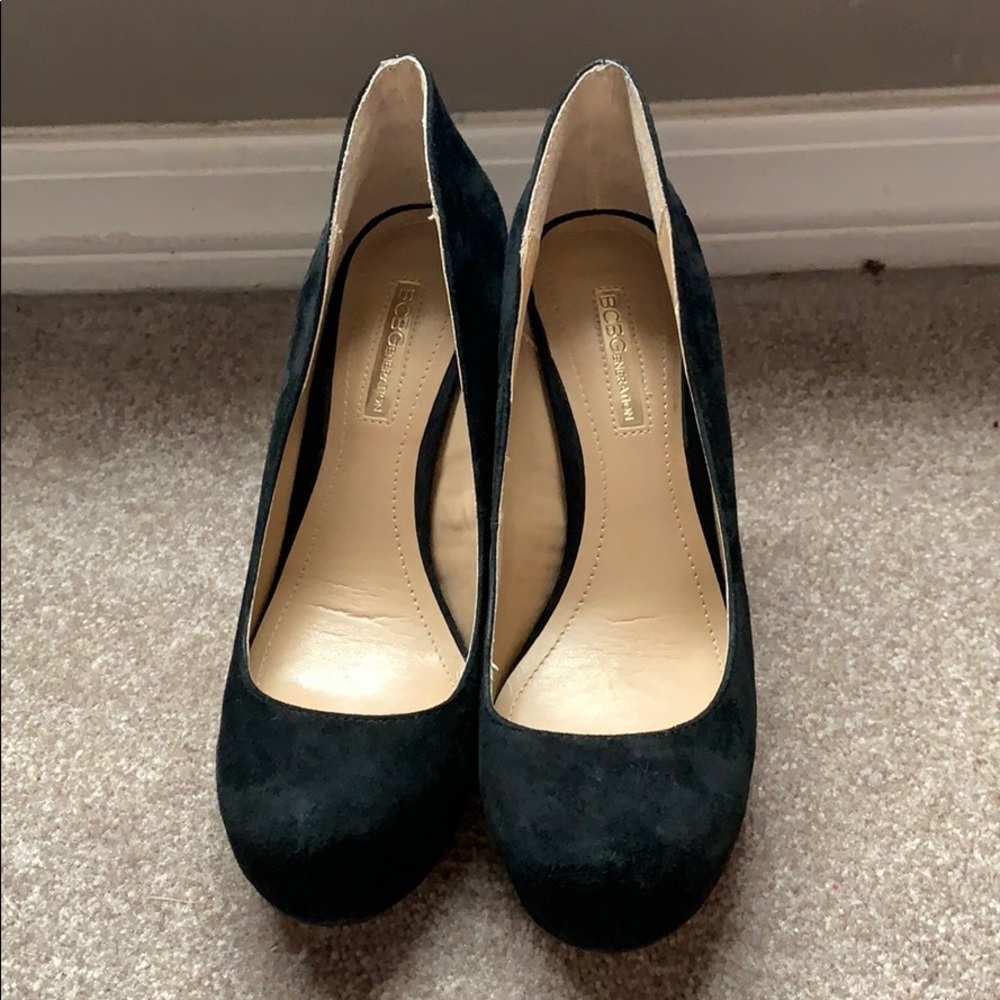 BCBGeneration suede black shoes. Size 61/2M/361/2
